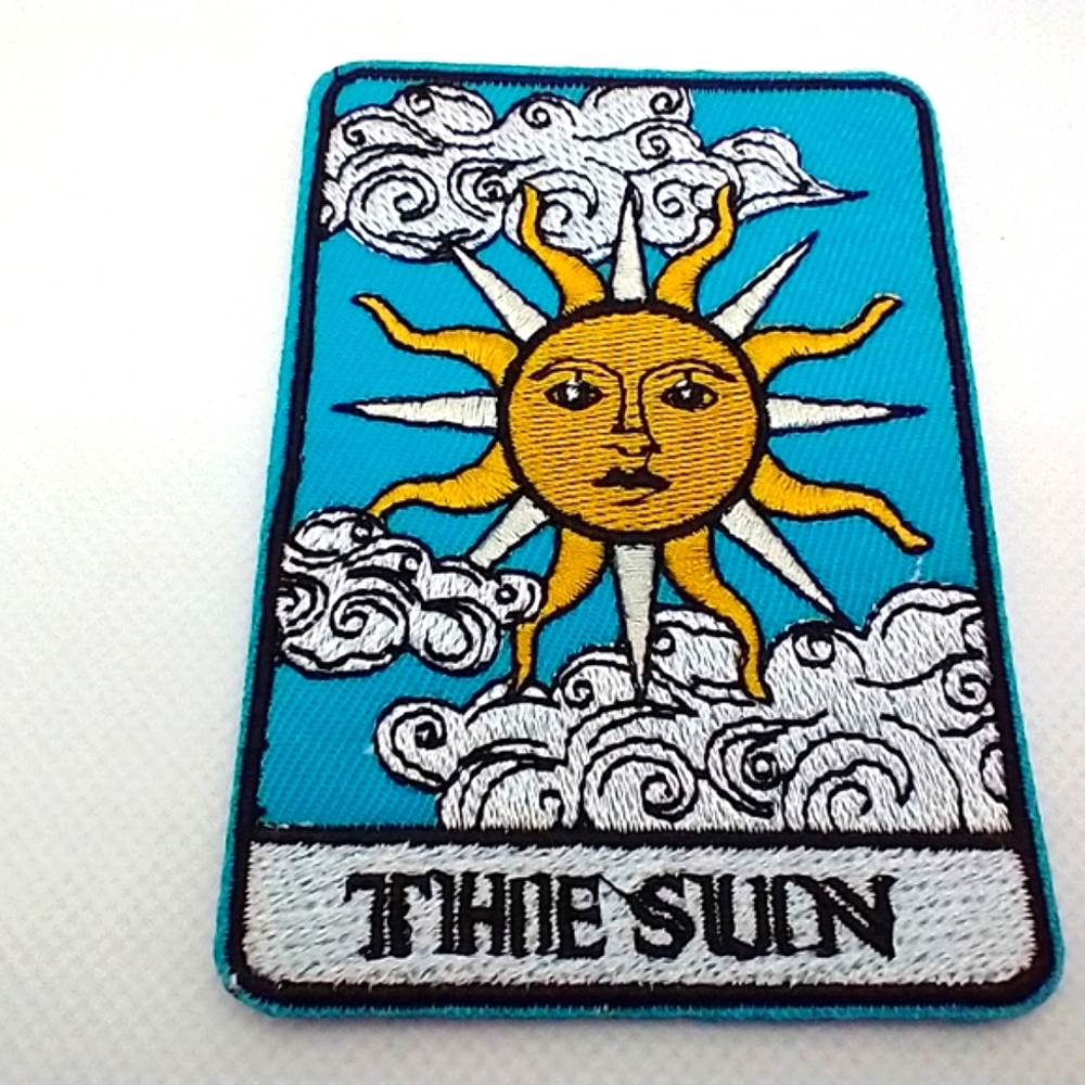 🧁 3/$30 The Sun Tarot-inspired Embroidered Patch NEW